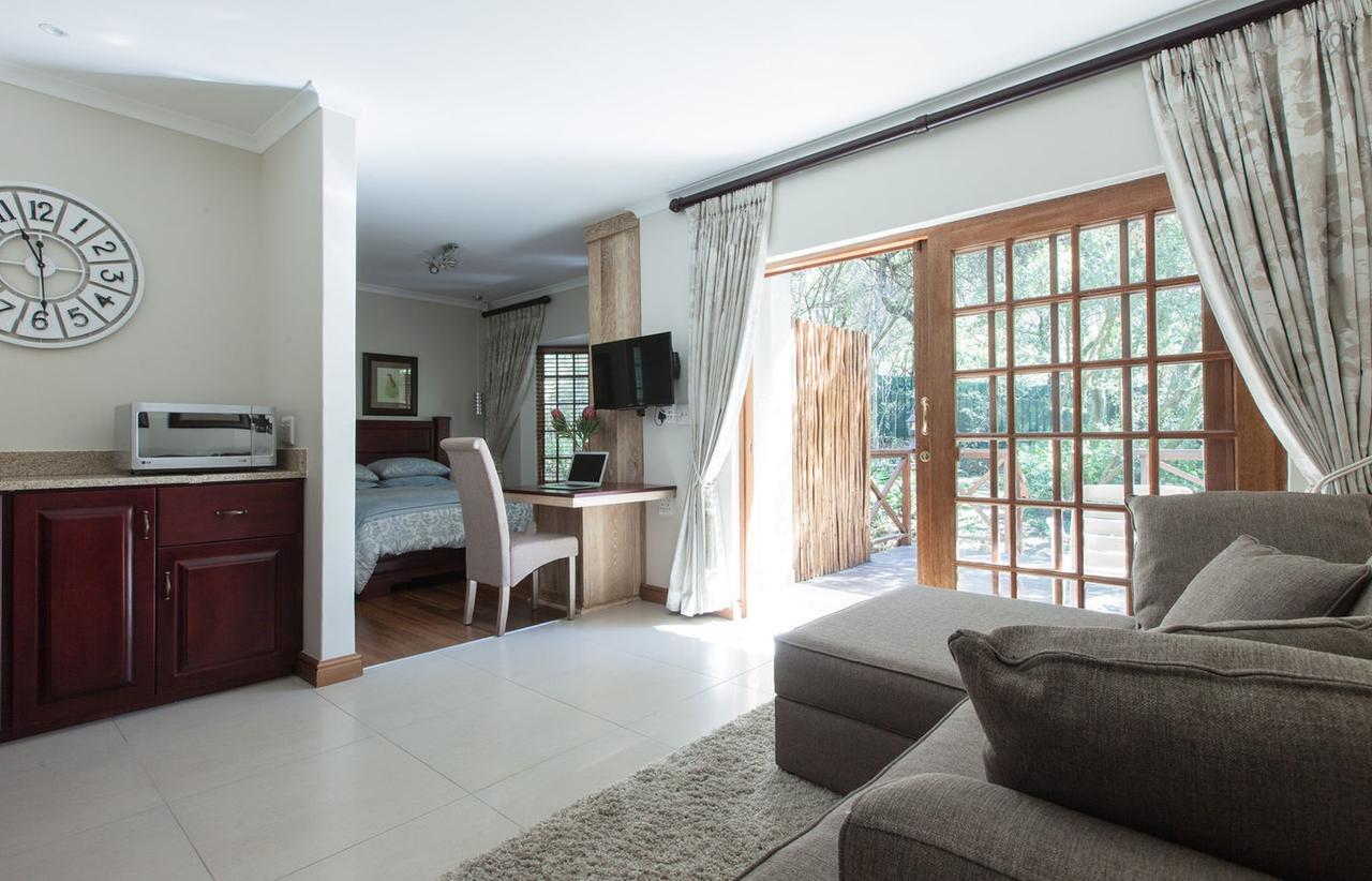 Lydall Wild Tranquil Garden Suites Johannesburg Exterior photo