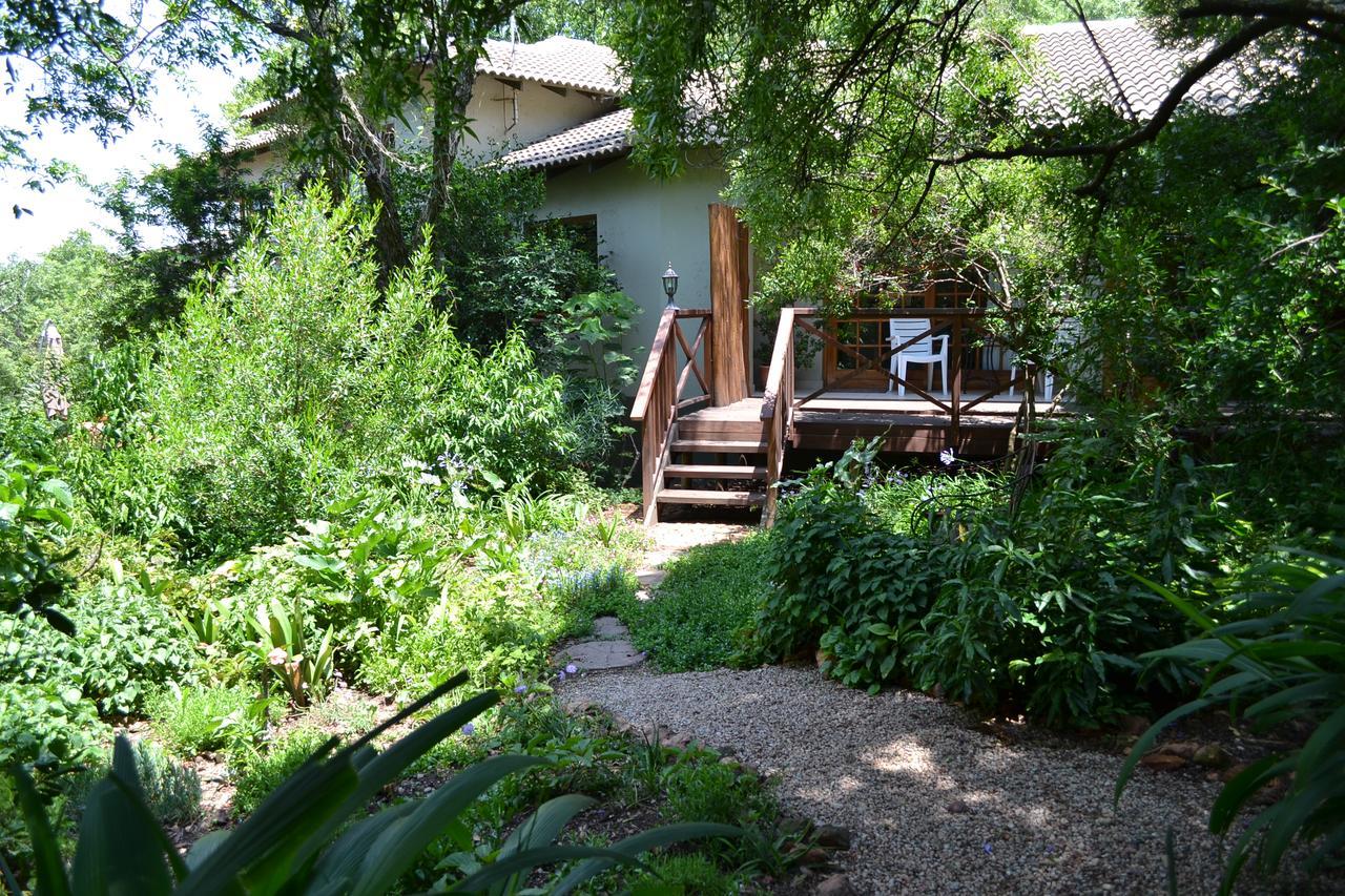Lydall Wild Tranquil Garden Suites Johannesburg Exterior photo